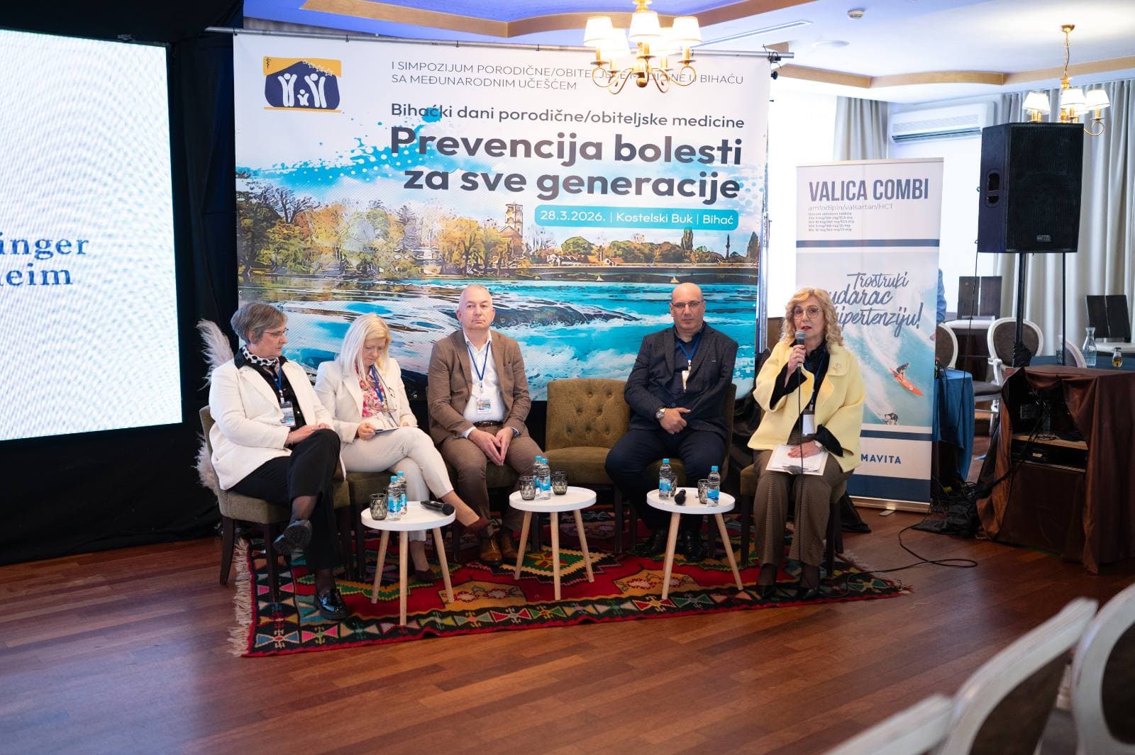 Fotografija sa simpozijuma 13
